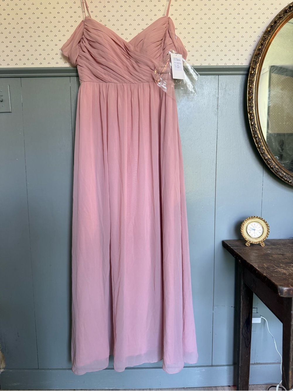 NWT Revelry Chiffon Lily Formal Gown